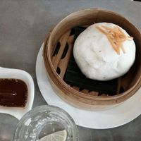 Vegetables-filled bun (starter) at Quy Nguyen - Vegan Living in Berlin