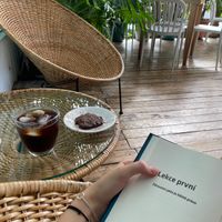 Coffee and almond cookie at Organico Fortuna in La Fortuna