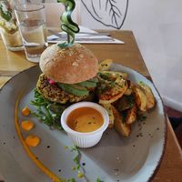 Vegan burger at Organico Fortuna in La Fortuna