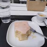 Lemon cake at Sattgrün in Essen