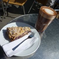 cherry crumble at Cafe Kopi in Hannover