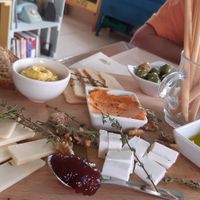 Ivericas platter at La Libelula Vegan Cafe in Fuengirola