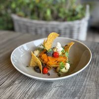 Vegane Vorspeise, sehr lecker und etwas außergewöhnlicherer Geschmack.   at Strandoase in Sylt