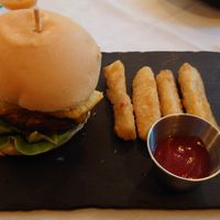 Burger at Full Bloom in Miami Beach