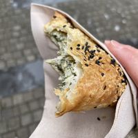 Spinat-Tasche  at Twelve Monkeys Vegankrams in Hamburg