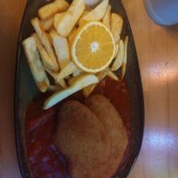 Schnitzel presentation and taste were kinda... average :D at Ronja in Muelheim