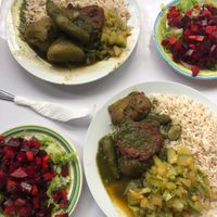 el segundo con su ensaladita at Comedor Vegetariano in Huaraz