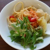 free flow salad at Kaemon Asakusa in Tokyo