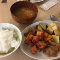 buffet food at Kaemon Asakusa in Tokyo