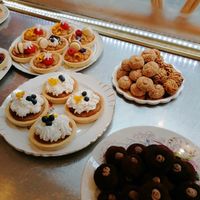 Tarts at La Besnéta in Barcelona