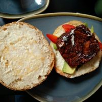 bbq jackfruit burger at Vegan Hippo in London