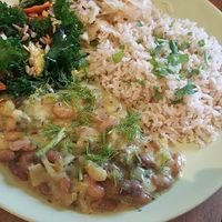 broccoli and rice dish at Organitheka in Warsaw