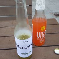 Kombucha and matcha juice at Organitheka in Warsaw