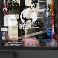 Dinasaur hours - Boardman PL. SF at Dinosaurs - Boardman Pl in San Francisco