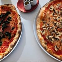Funghi and Spinaci🍕 at Pizzeria Fernando in Kolobrzeg