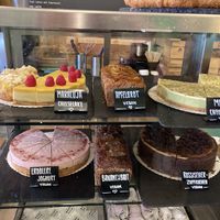 Der Matcha Cheesecake💗 at Woodrich in Darmstadt