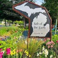 Salt of the Earth - sign and garden outside  at Salt of the Earth in Fennville