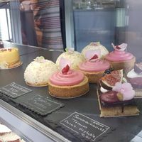 Not just cake, but art, too   at Einzig in Bad Vilbel