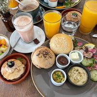 Vegan breakfast at Die Pause in Marburg