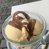 vegan ice cream & vegan sauce  at Zucker & Zimt in Erfurt
