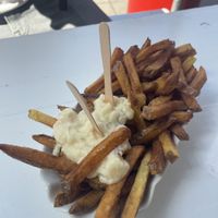 Hand cut fries with v garlic mayo   at Vegi in Stuttgart