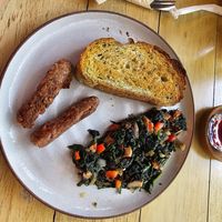 Vegan toast, vegan saucages and star fried vegetables at Theera in Bangkok