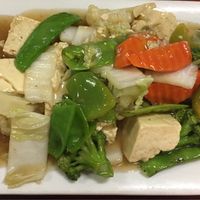 Mixed vegetables with tofu at Bo De Trai in Footscray