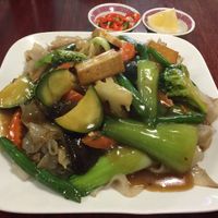 Fried rice noodle with satay sauce (yummy, but didn’t taste like satay... maybe sautéed) at Bo De Trai in Footscray