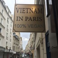 Outside Sign at Le P'tit Pré Chez Lan in Paris