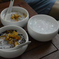 a-ma-zing dessert (che) at Bao An Vegan (formerly Vegan Banhmi) in Hanoi