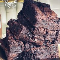 Brownie at FatCat in Pai