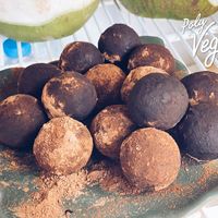 Cacao ball at FatCat in Pai
