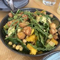 Delicious salad with mango, avocado, crispy tofu and chickpeas   at daTerra - Baixa in Porto