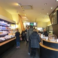 fridges and counter at EXKi - Agora in Brussels