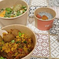 Vegan salade, falafel bowl, apricot chia dessert, ginger beer at BRU - EXKi - TA in Zaventem