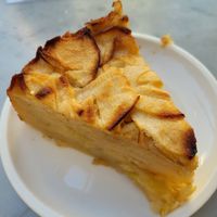 apple pie at Cafe Gratitude in San Diego