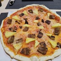 Bacon and pineapple pizza. at Bambú in Vigo