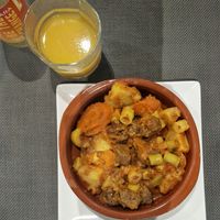 Jardineira (guisado) com soja, batata, cenoura e bambu at Bambú in Vigo