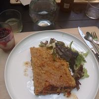 Menú del día (pastel del pastor y panna cota) at Väcka in Barcelona