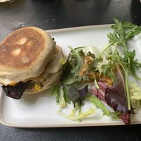 Burger at Väcka in Barcelona