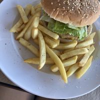 Vegan burger and chips  at Svarog in Guardamar Del Segura