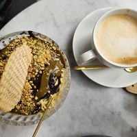 Pistachio spaghetti ice cream & oat Latte at Eisschmiede - Manufaktur fur Genuss in Dusseldorf