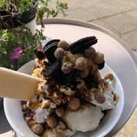 Karamell Becher at Eisschmiede - Manufaktur fur Genuss in Dusseldorf