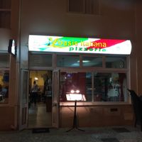 outside at night  at L'Oasis Italiana in Armacao De Pera