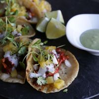 Seitán "Pastor" style tacos at Nümen in Merida