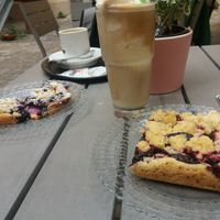Vegan Cakes and iced soya latte at Cafe Leander in Bamberg