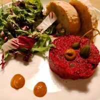 Vegan tartare at TIAN Bistro am Spittelberg in Vienna