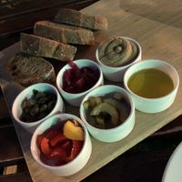 Hummus and veggies   at TIAN Bistro am Spittelberg in Vienna