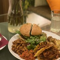 Big plate at Clear Head - Lehka Hlava in Prague