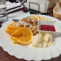 Wegańska szarlotka at Bar Alternatywa in Hel